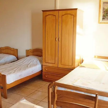Vila Hodo * Vlorë