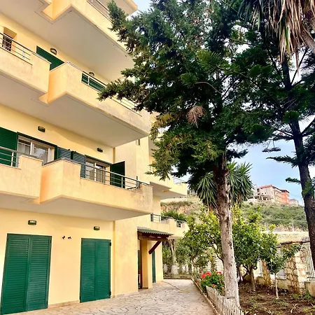 Hodo * Sarandë